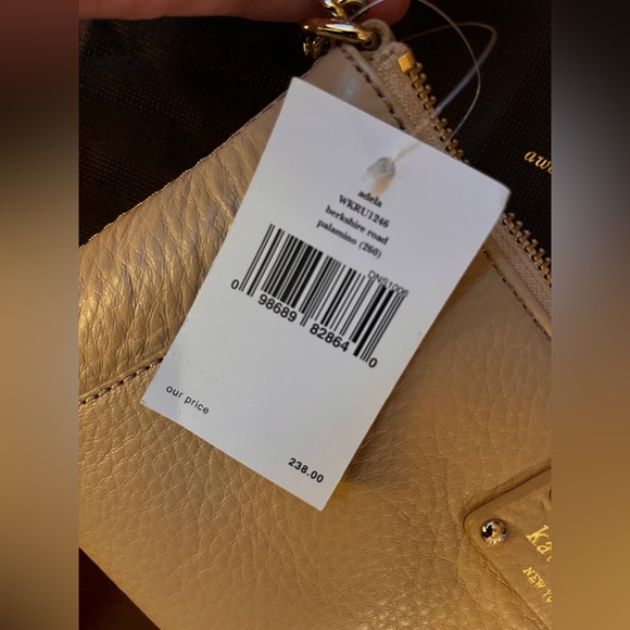 Kate Spade leather handbag includes dust bag New With Tags - Picture 6 of 6